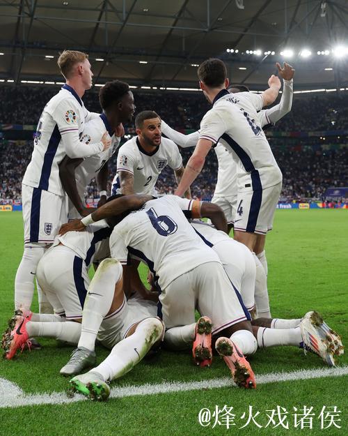 罗杰斯崭露头角,将在英格兰队与贝林争夺席位 罗杰斯崭露头角,将在英格兰队与贝林争夺席位