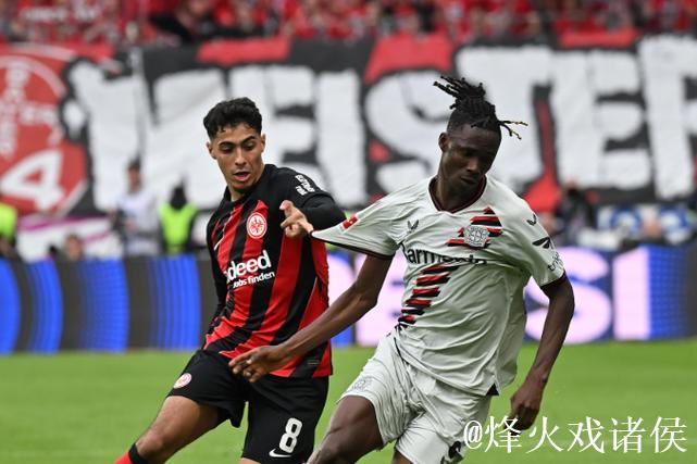 曼联与纽卡斯尔在法兰克福前锋埃基蒂克争夺战中表现最积极